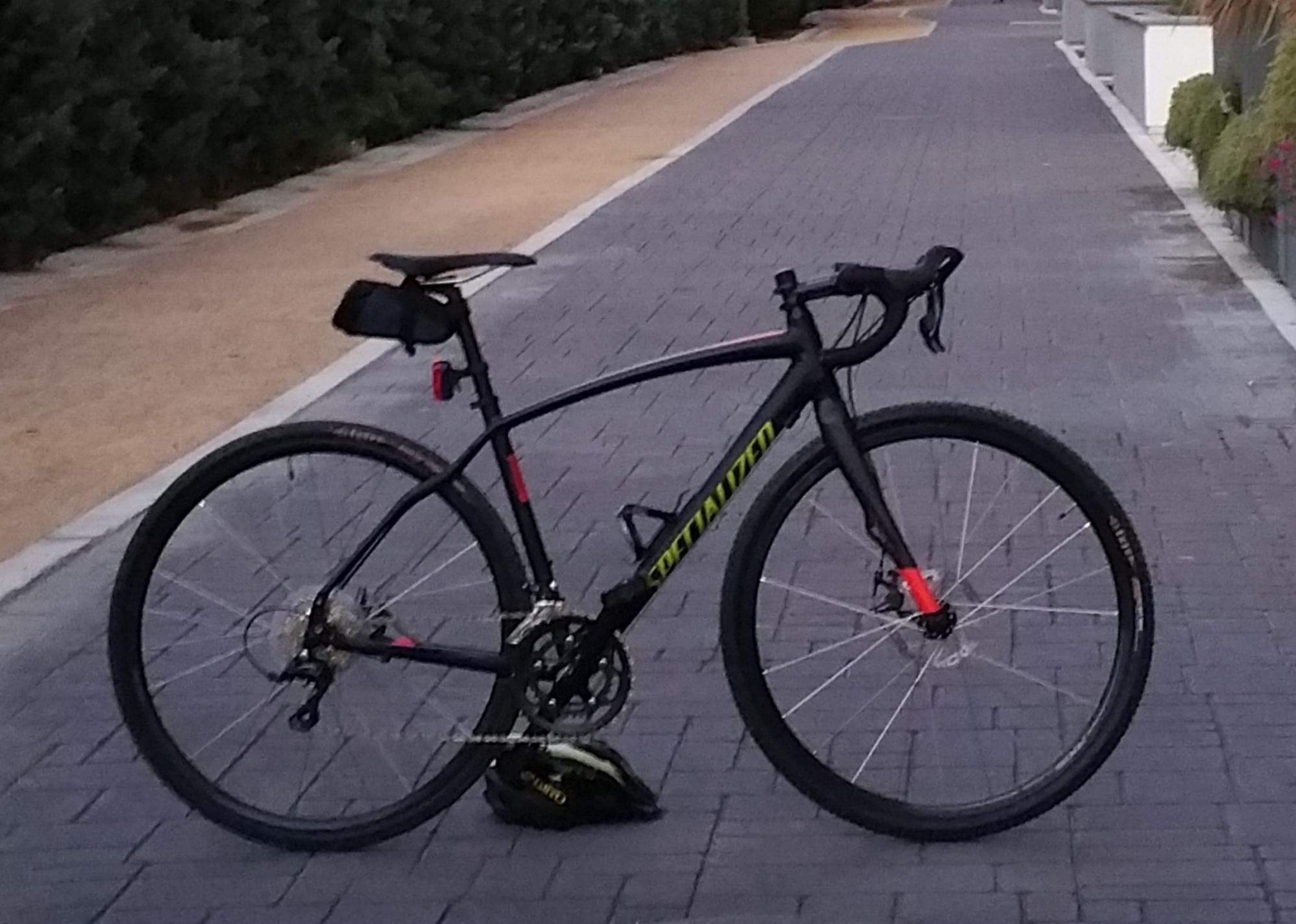 2015 Specialized Diverge Sport A1 Black