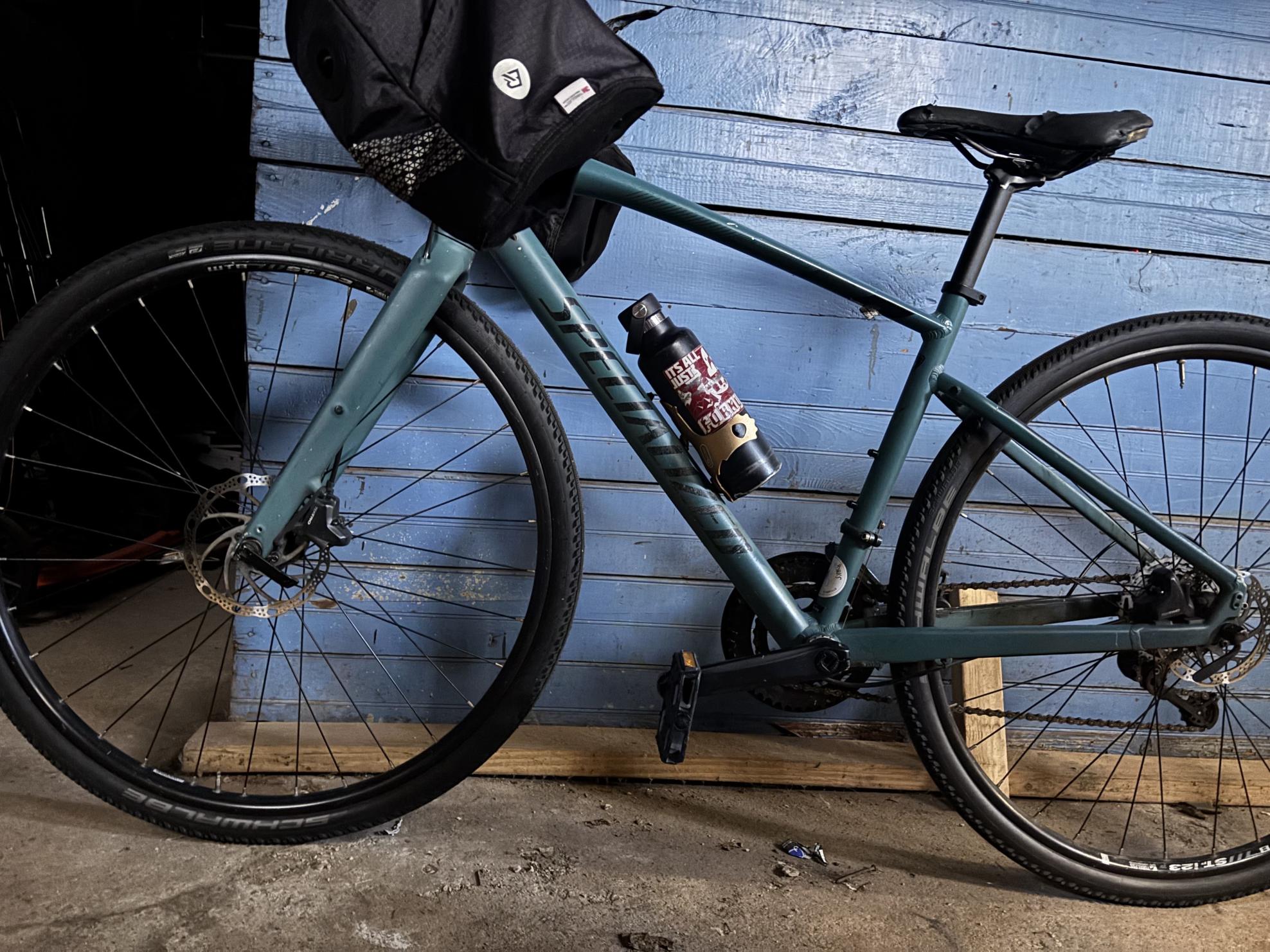 2022 Specialized Sirrus 3.0 Teal