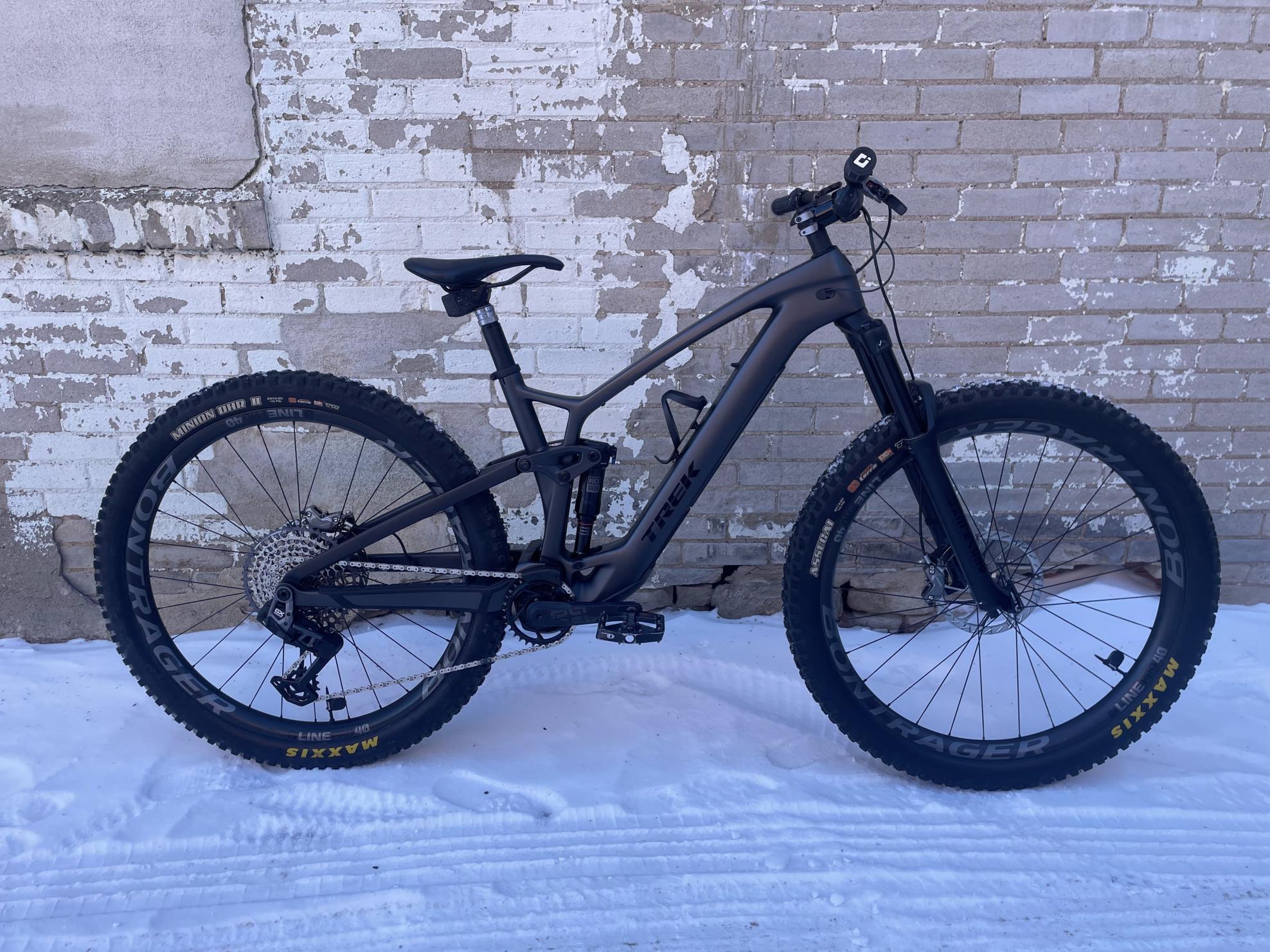 2023 Trek FUEL EXe 9.5 Black