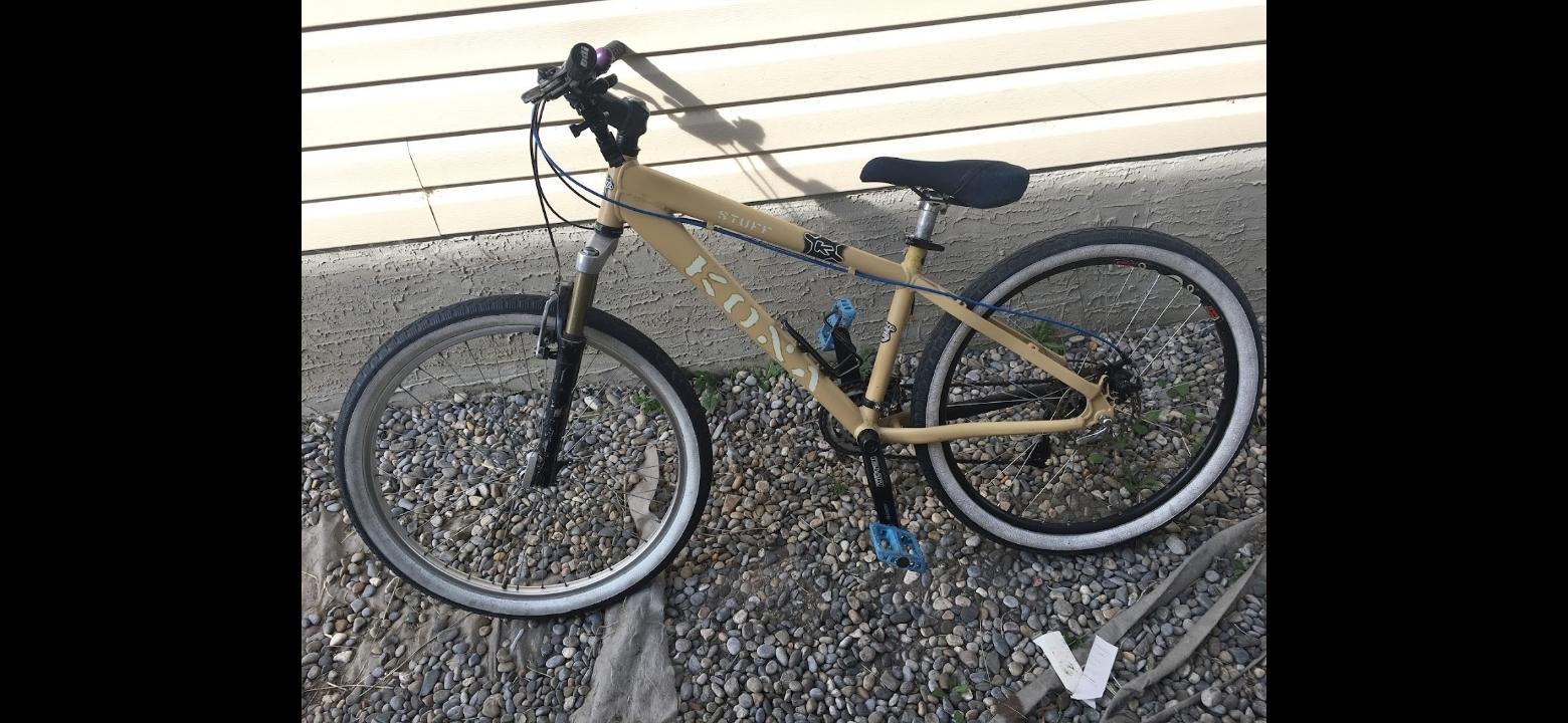 2005 Kona Stuff Yellow or Gold and White