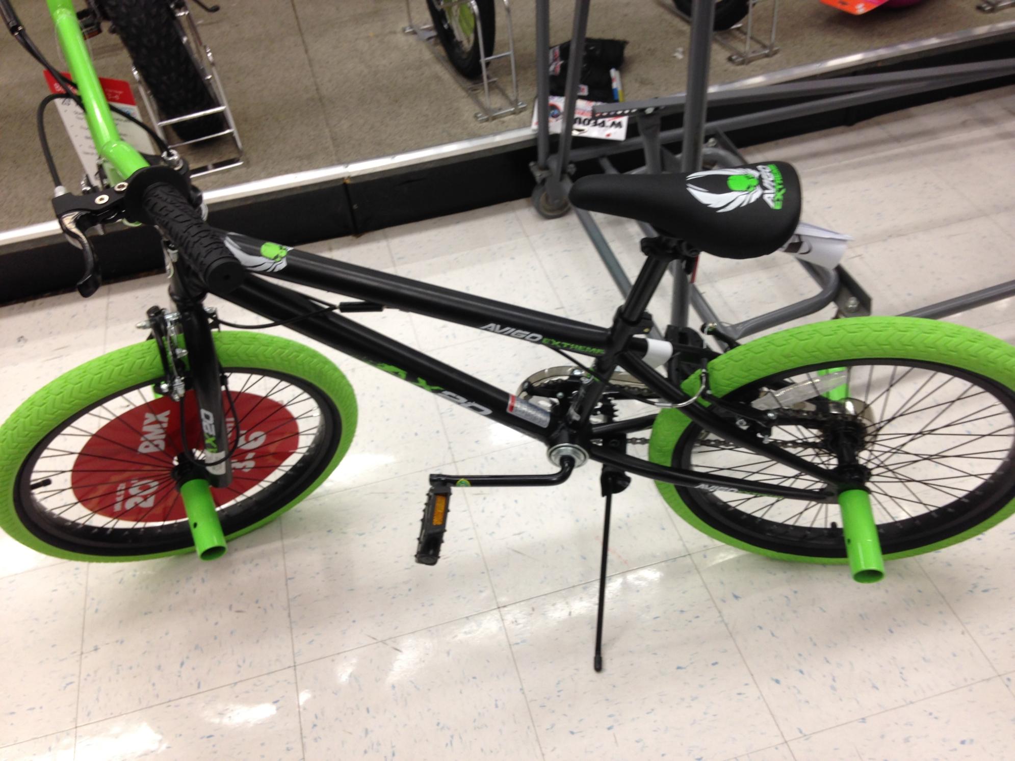 2014 Avigo BMX  Black and Green