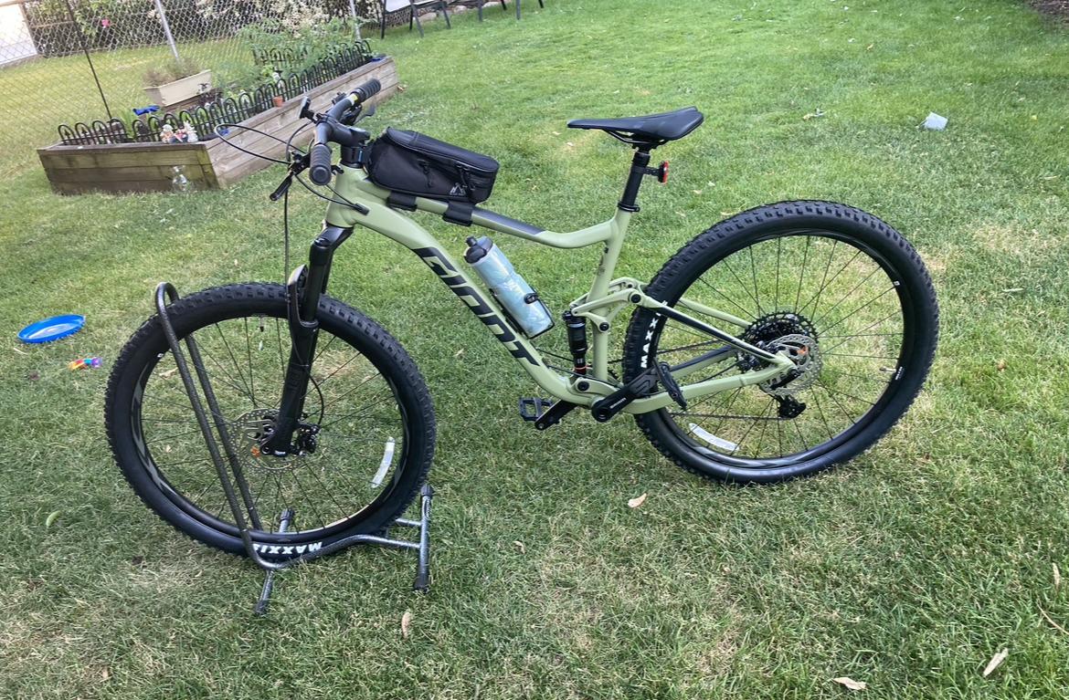 2020 Giant Stance 1 Green