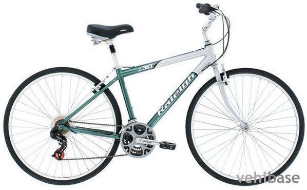 2003 Raleigh c30 Blue and Silver or Gray