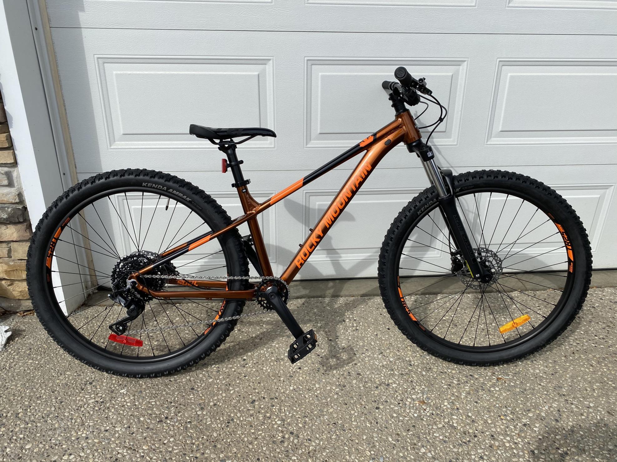 2020 Rocky Mountain Bicycles Soul 10 Orange