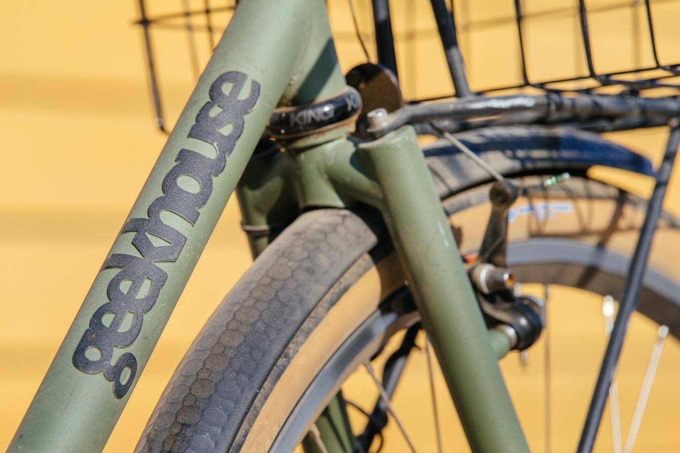 2011 Geekhouse Bikes Woodville Touring Bike Green