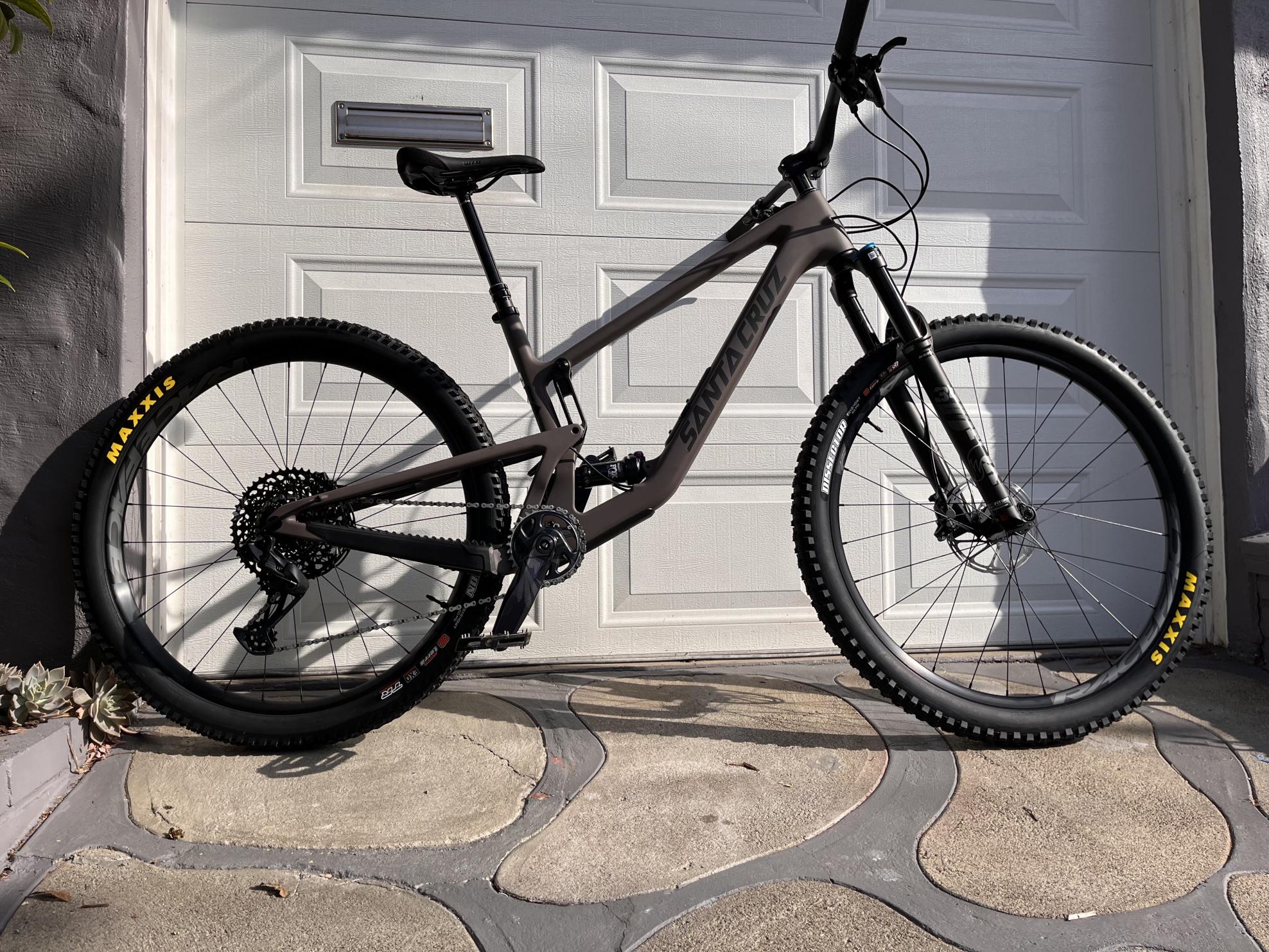 2023 Santa Cruz Tallboy 5CS Silver, gray or bare metal and Blue