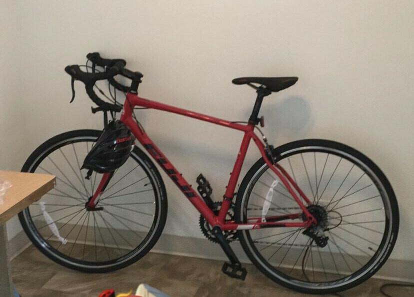 2018 Fuji Sportif Red