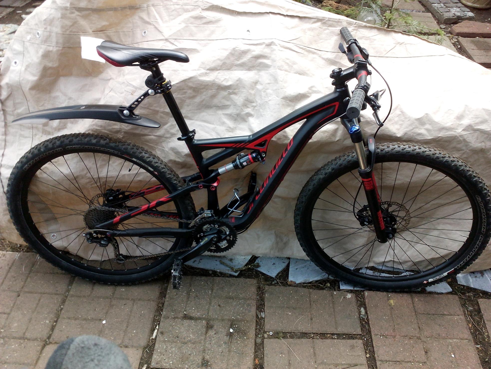 2014 Specialized Camber 29 Black and Red