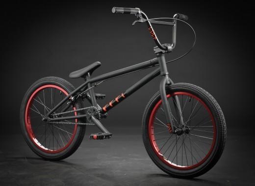 2011 Cult CC01  Black