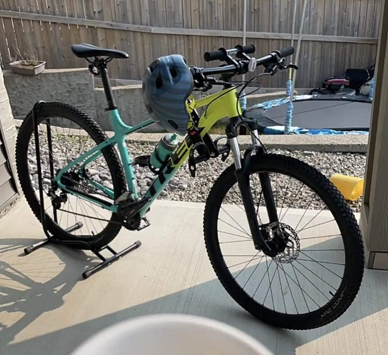 2024 Trek Teal and Yellow or Gold