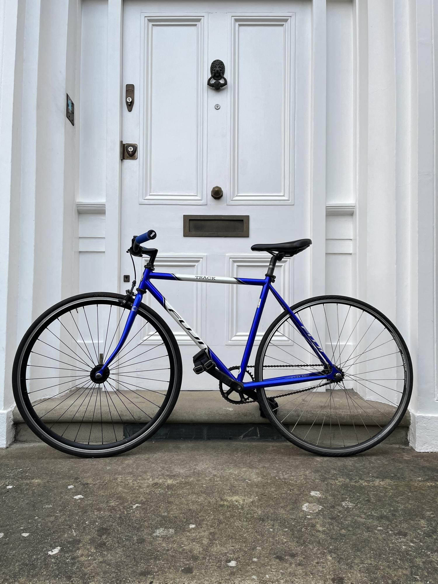 2006 Fuji Track Blue