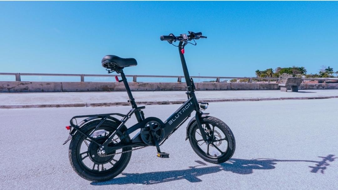 2024 Blutron Blutron Black