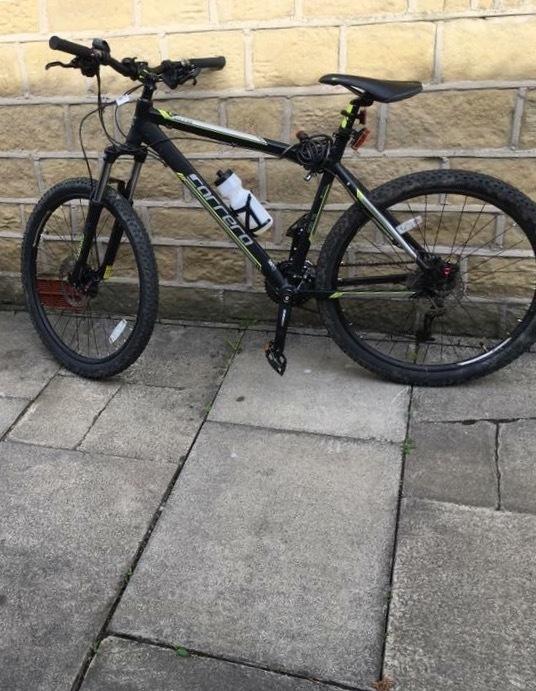 2016 Carrera bicycles Vulcan Black and Green