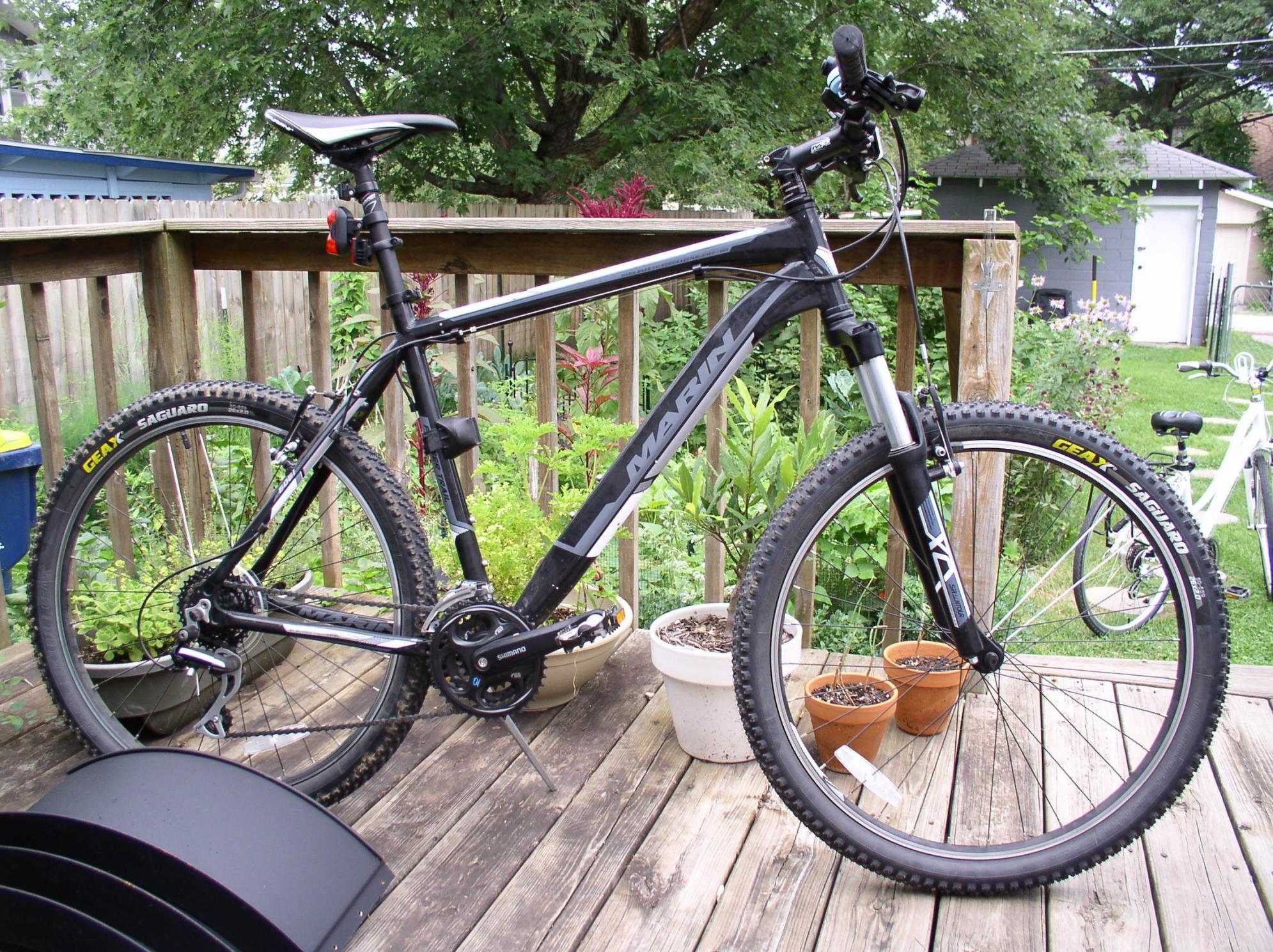 2013 Marin Bikes Pioneer Trail Black and White