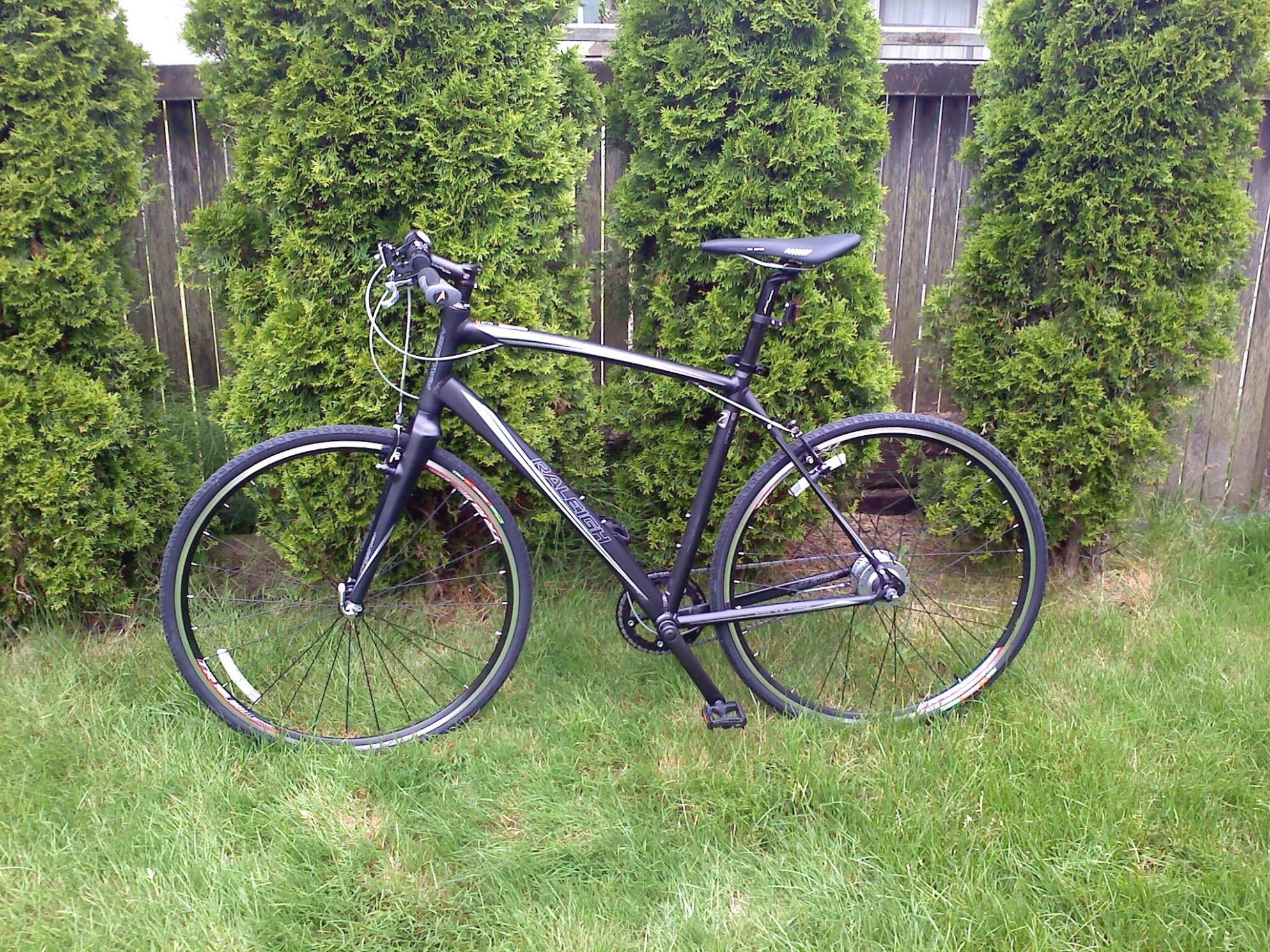Raleigh Cadent Black