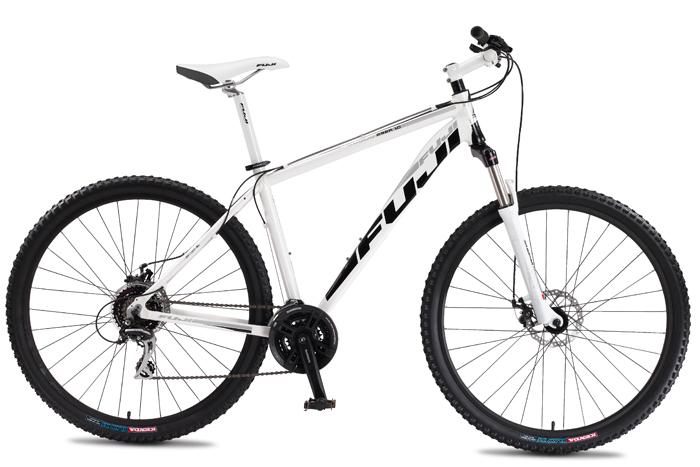 2011 Fuji Nevada 29er  White