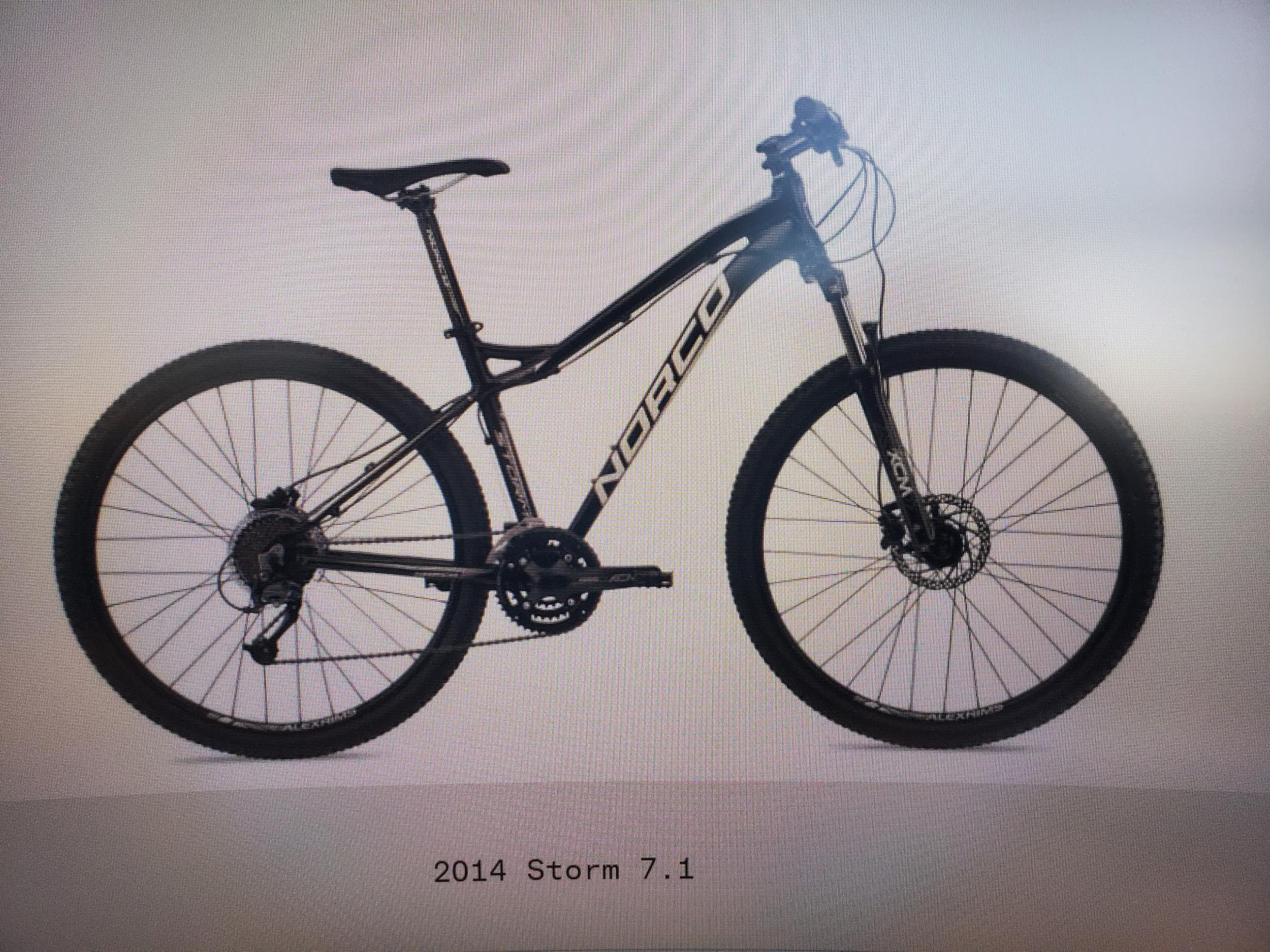 2017 Norco Bikes Storm 7.1 Black and White