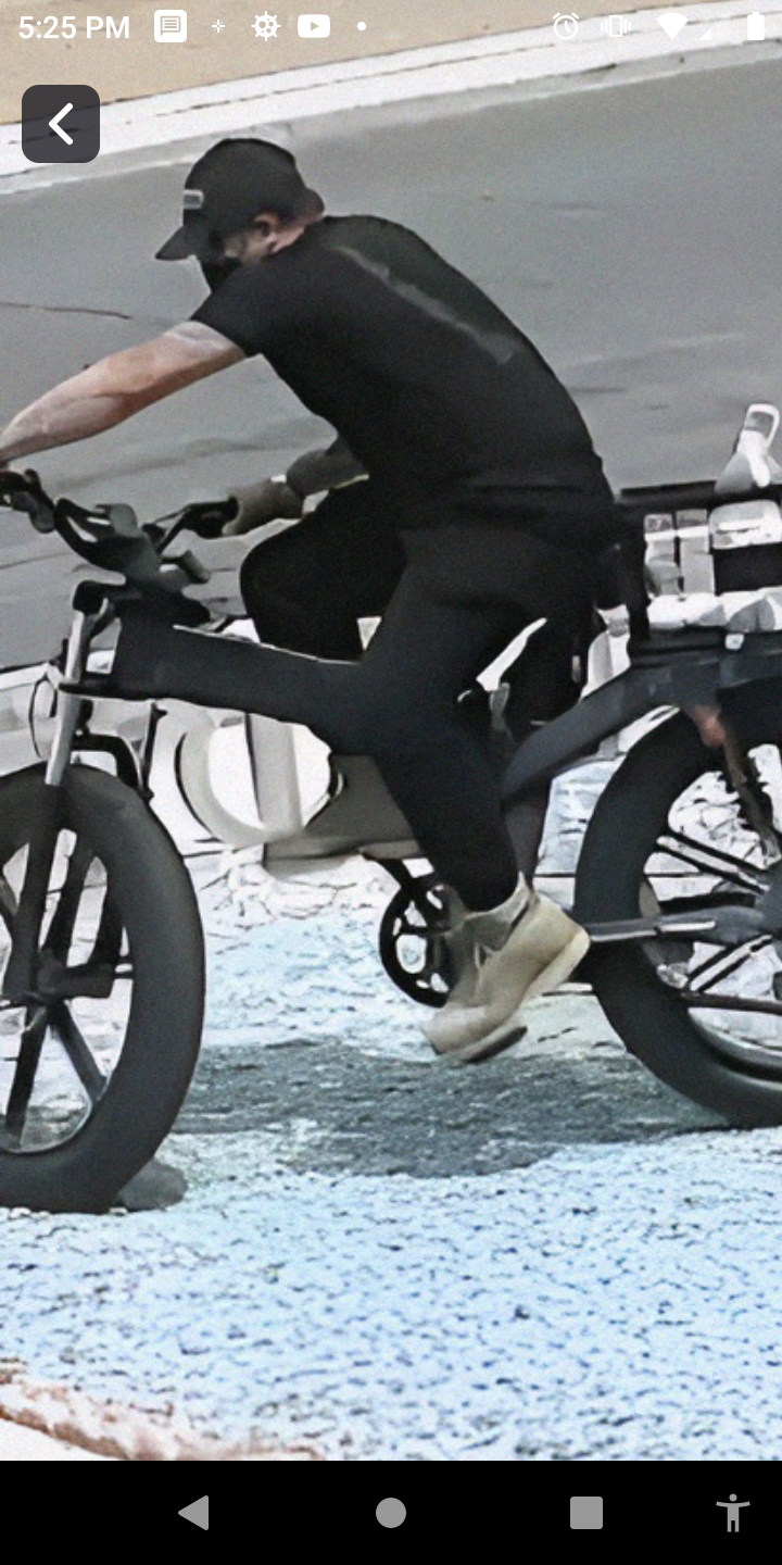 ENGWE Silver, gray or bare metal