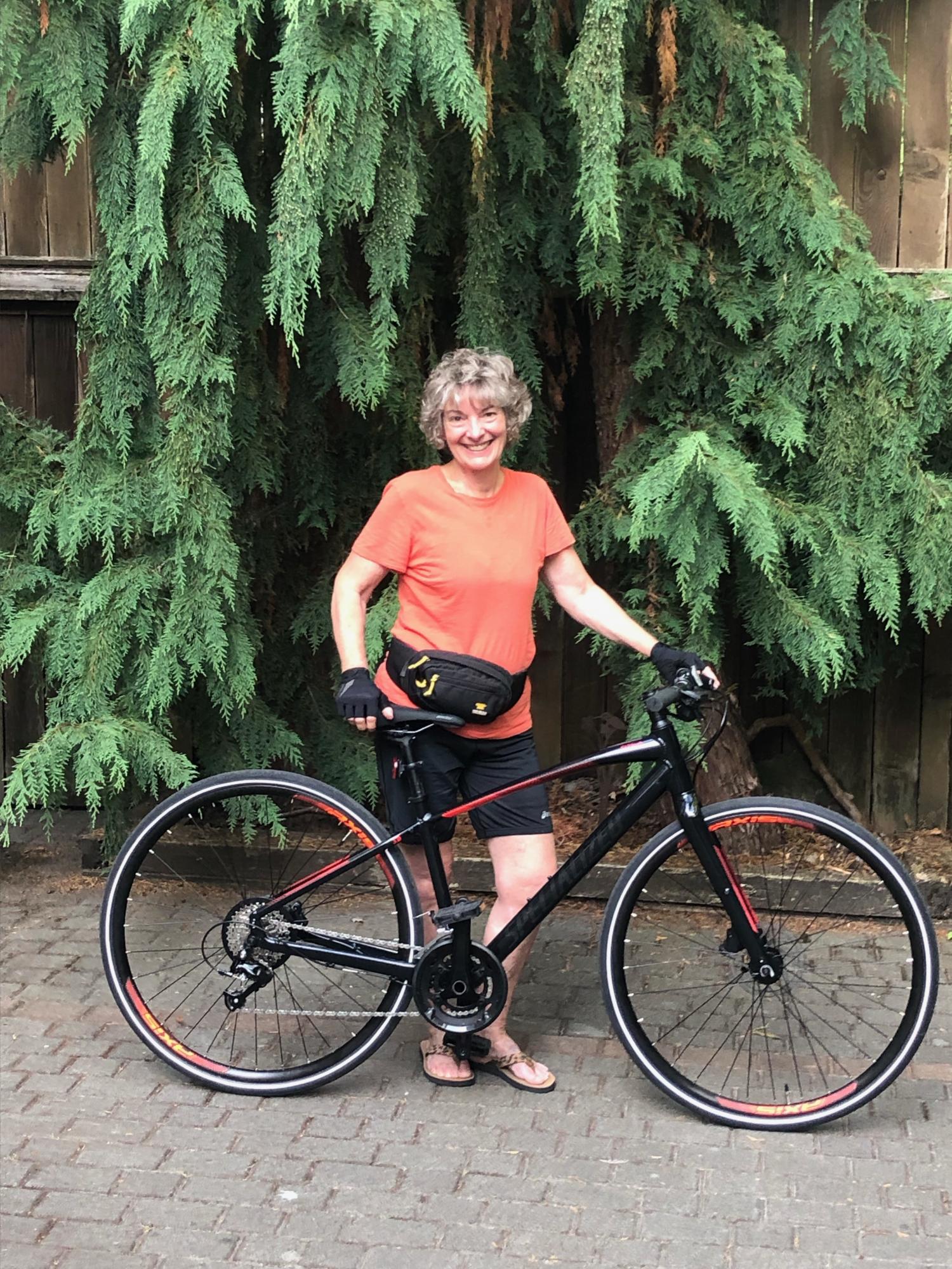 2022 Specialized Sirrus Black