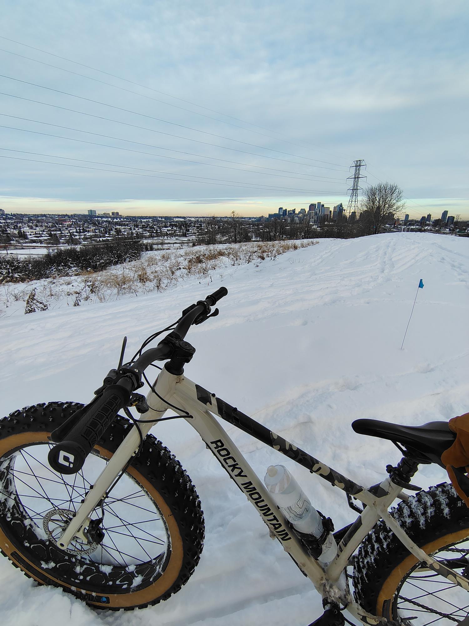 2022 Rocky Mountain Bicycles Blizzard A10 White