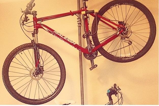 2014 Raleigh Talus 29 Sport Red