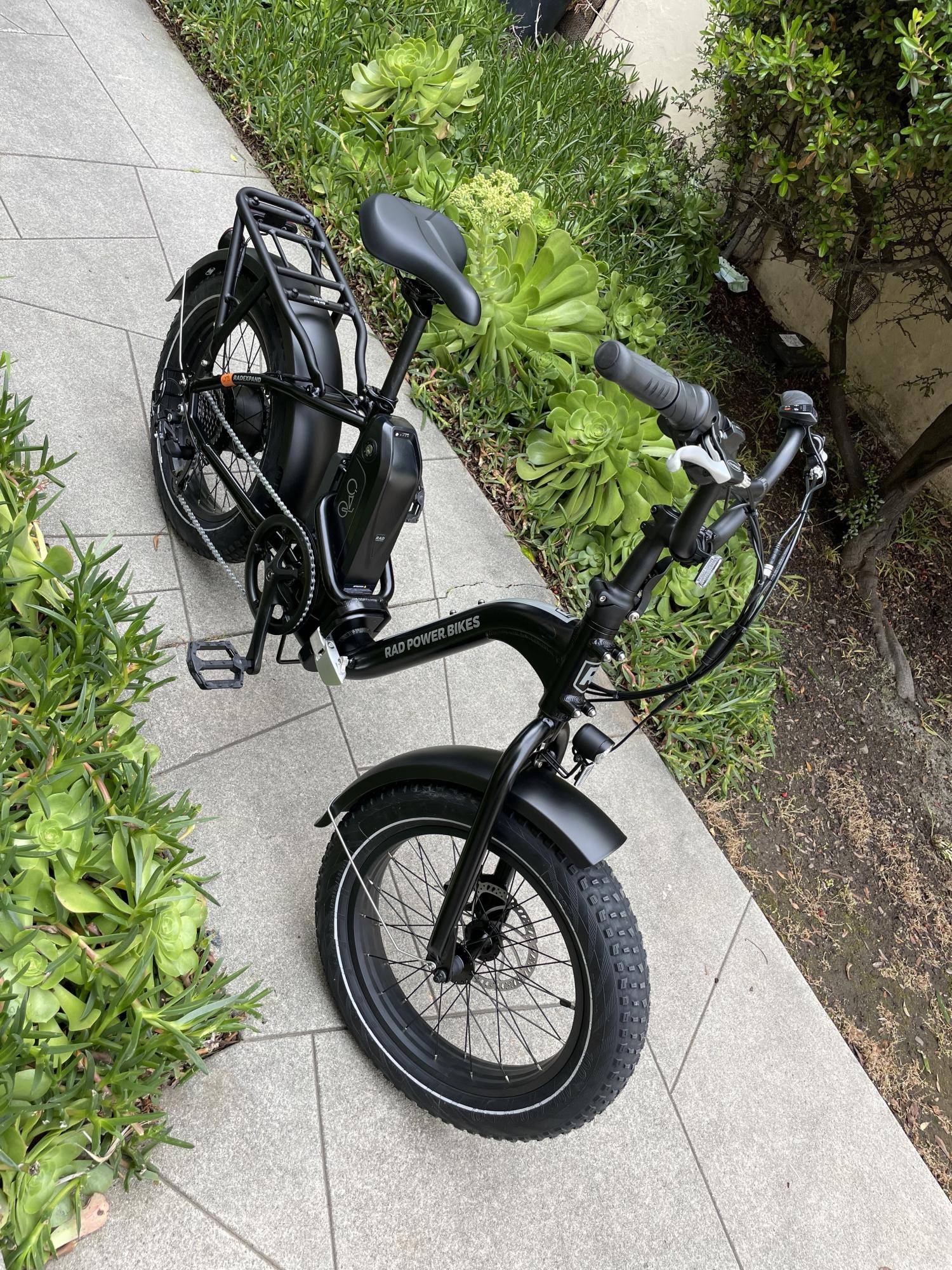 2023 Rad Power Bikes Radexpand 5 Black and Silver, gray or bare metal