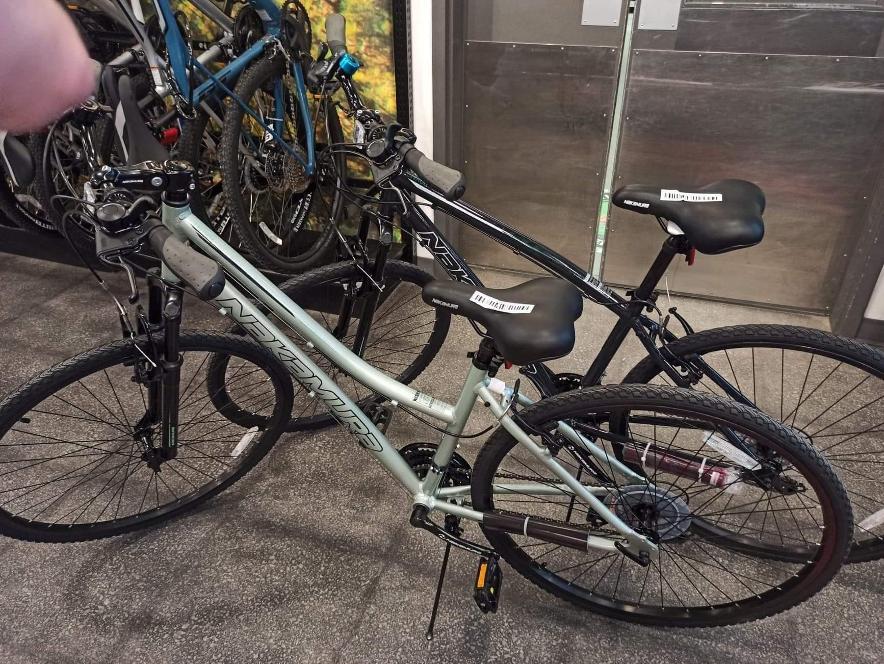 2022 Nakamura Royal 700C Stepthrough Hybrid Silver, gray or bare metal