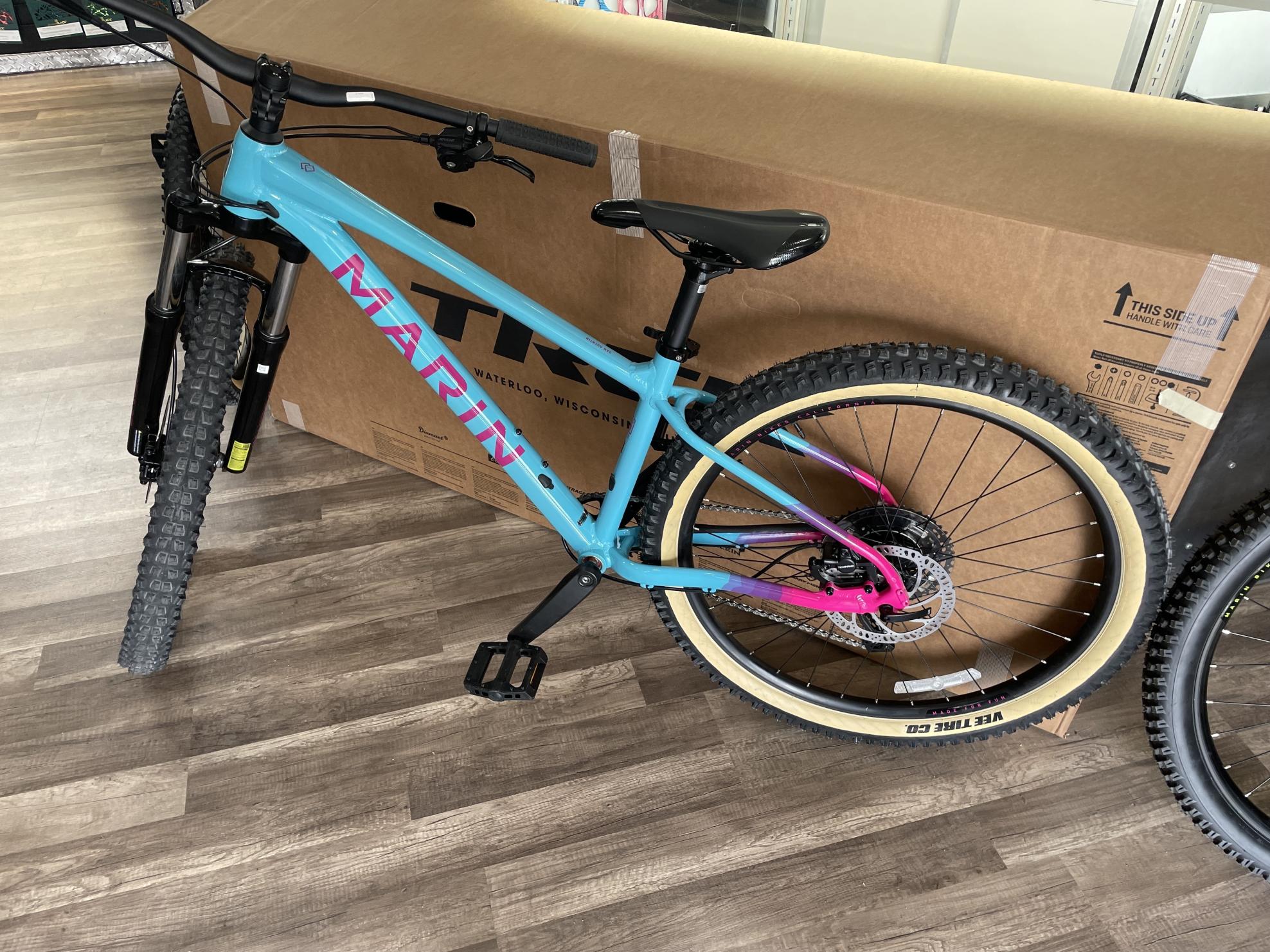 2022 Marin Bikes Quentin Blue and Pink