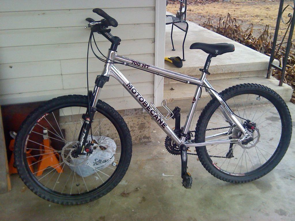 2010 Motobecane 700 HT Silver or Gray