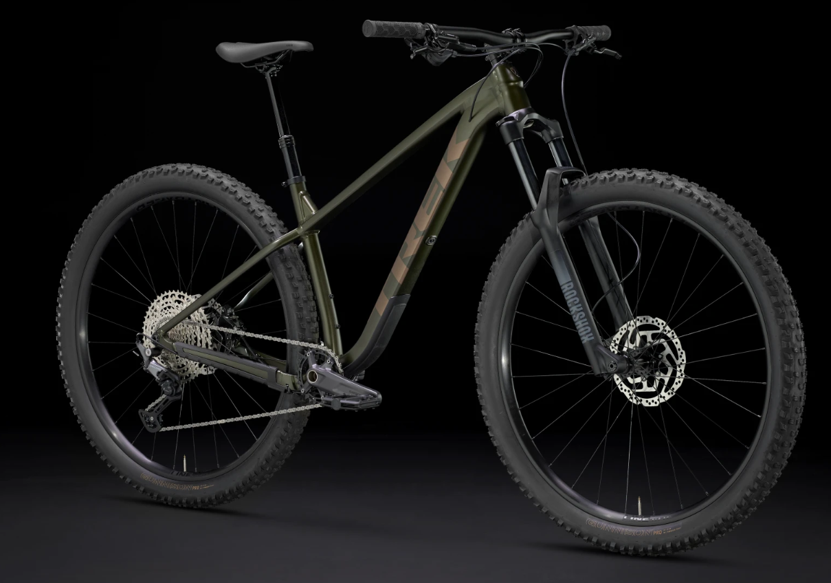 2024 Trek Roscoe 7 M Satin Black Olive Black