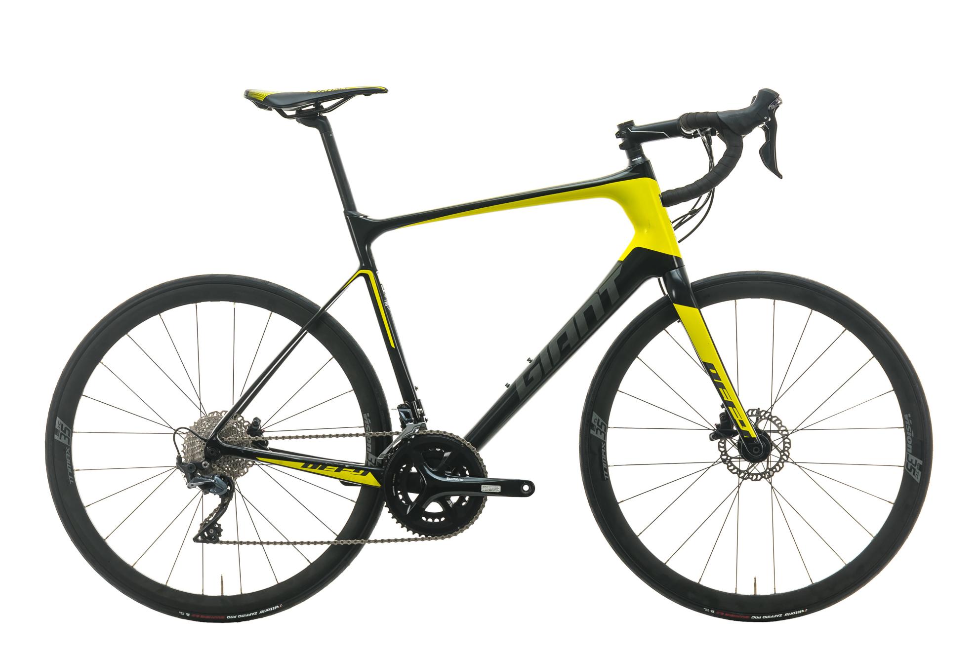 2018 Giant Defy Advanced 1 Black