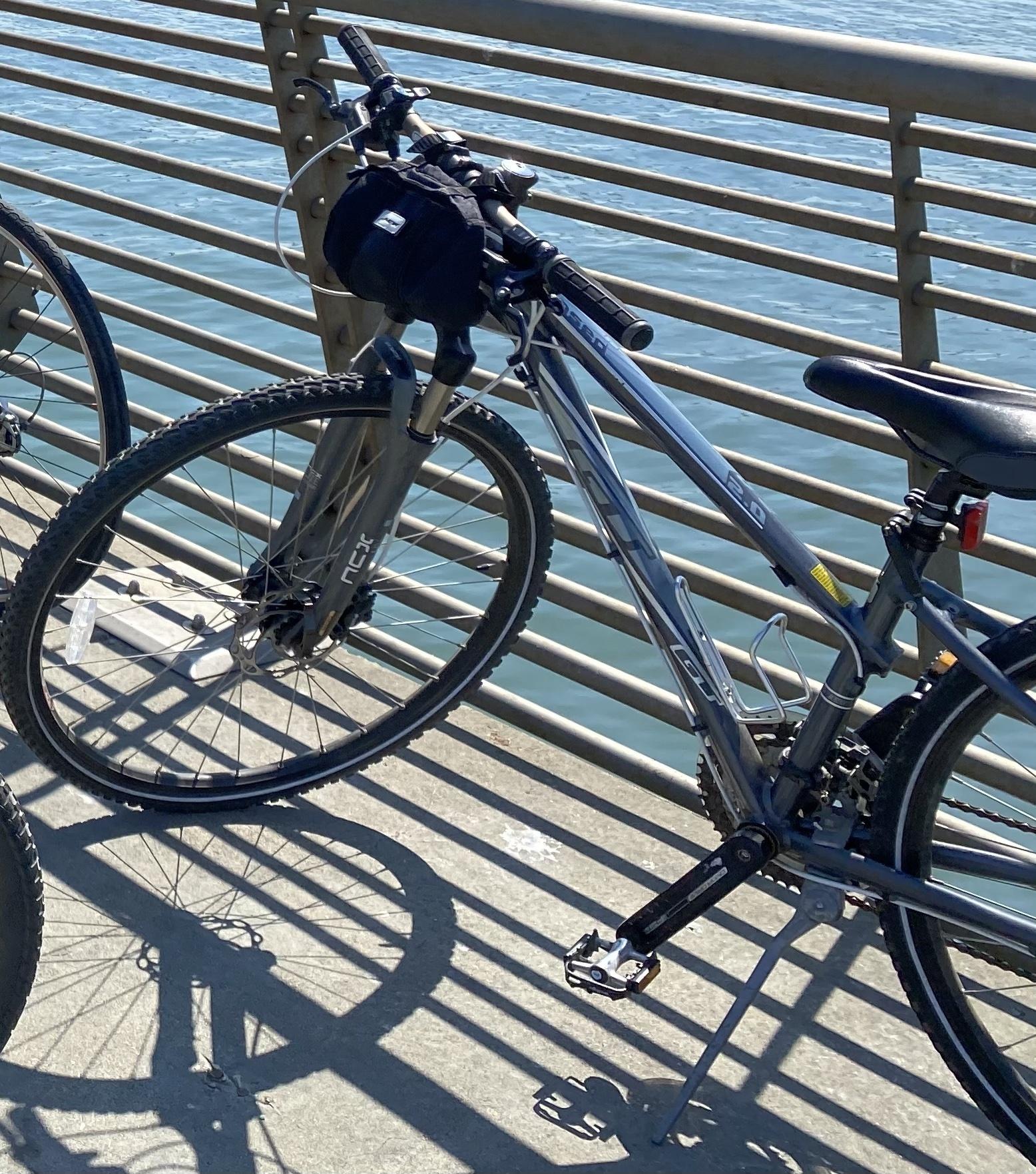 2011 GT Bicycles TRANSEO Black