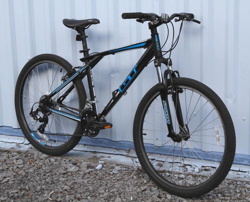 2013 GT Bicycles aggressor 3.0 Black