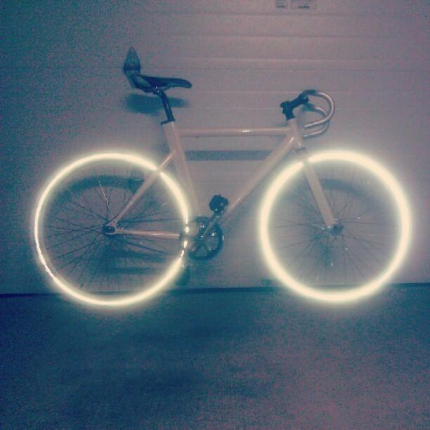 Tomcat Nexus Fresco  White