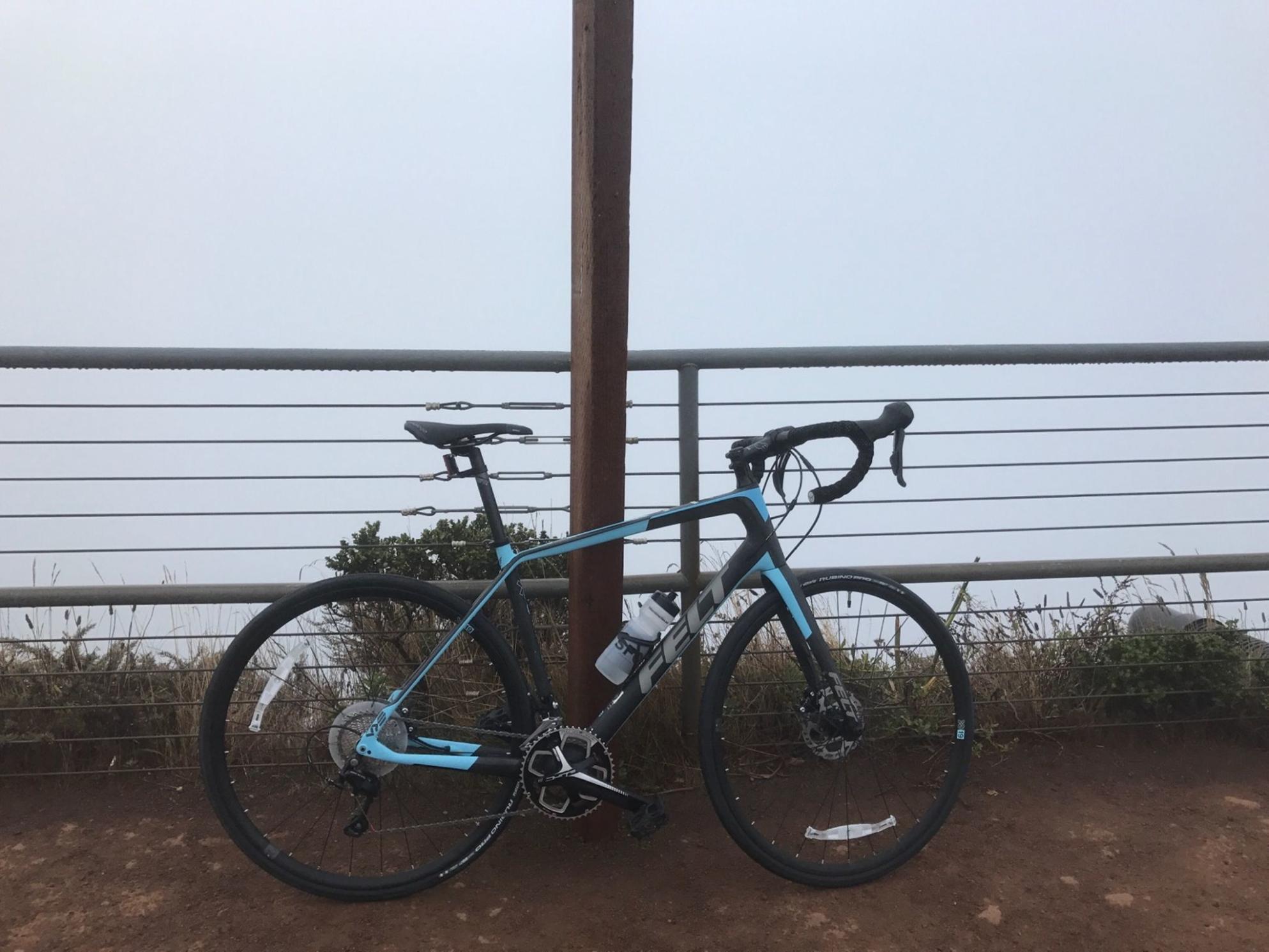 2017 Felt VR5 BLUE-56 Black and Blue