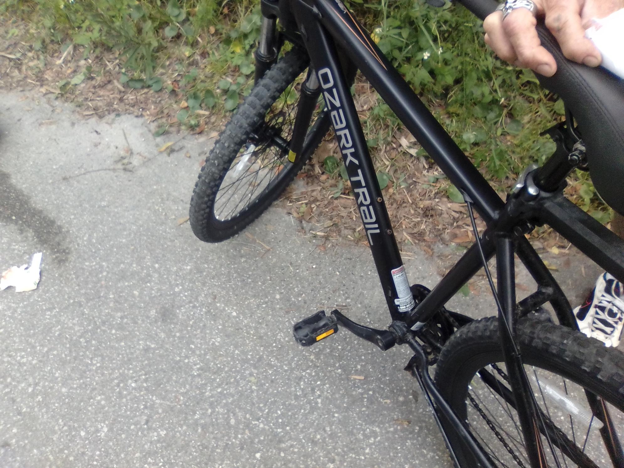 2023 Ozark Trail 12820 Black