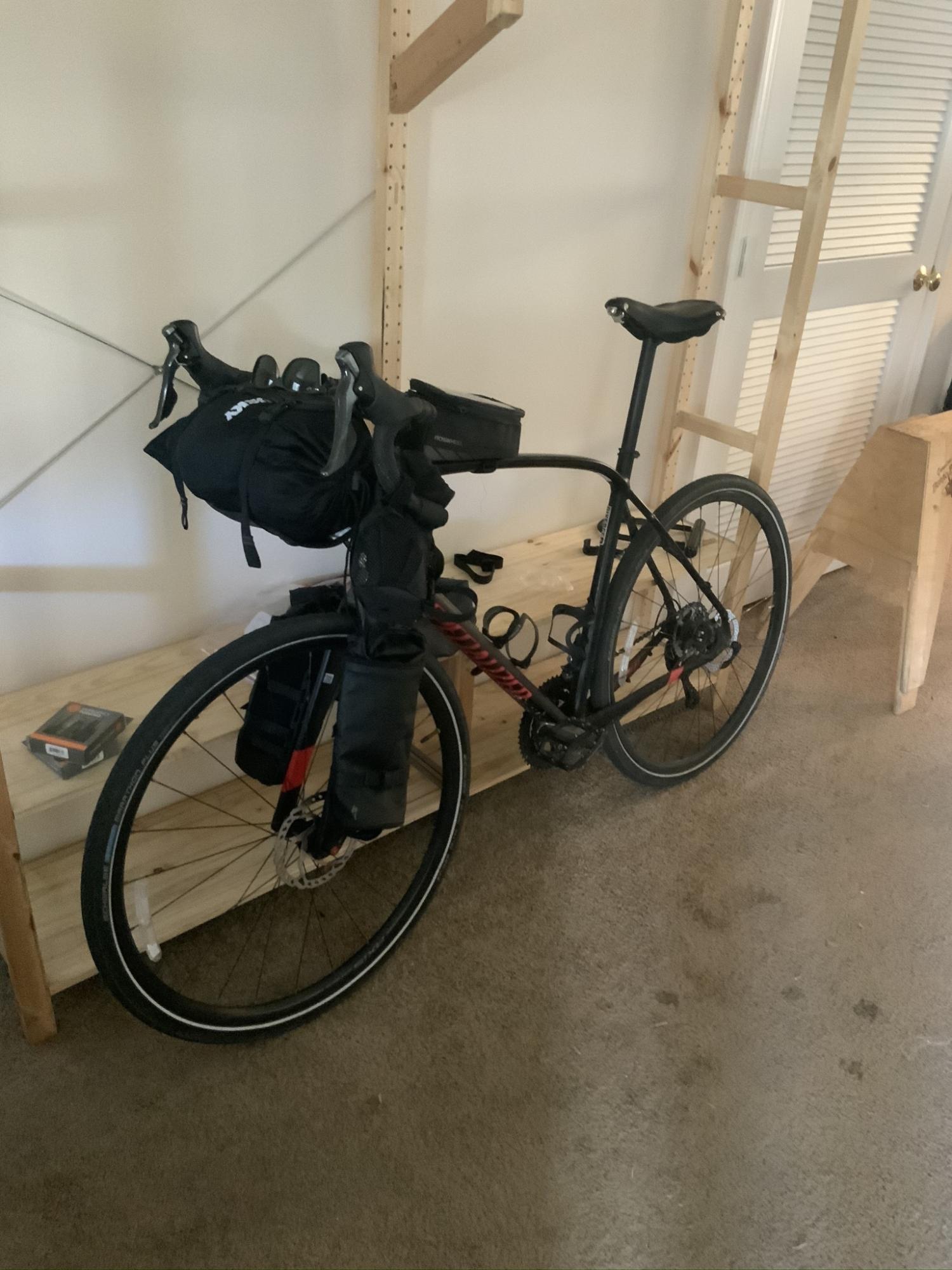 2016 Specialized Diverge Black