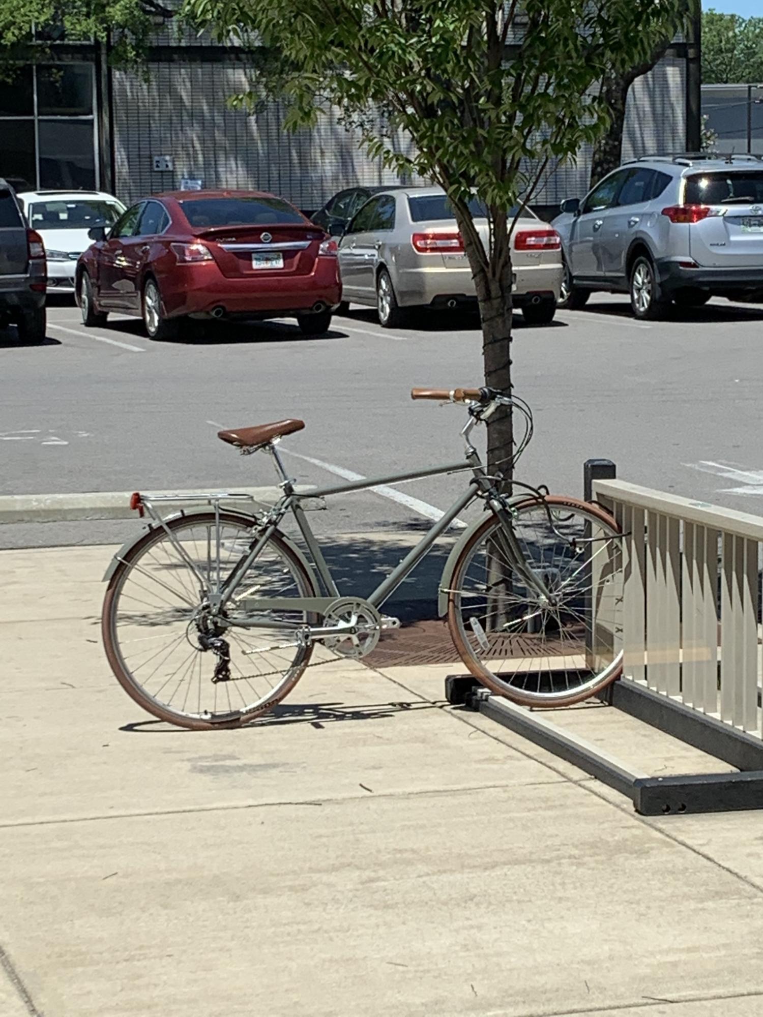 2018 sixthreezero Ride in the Park Silver, gray or bare metal