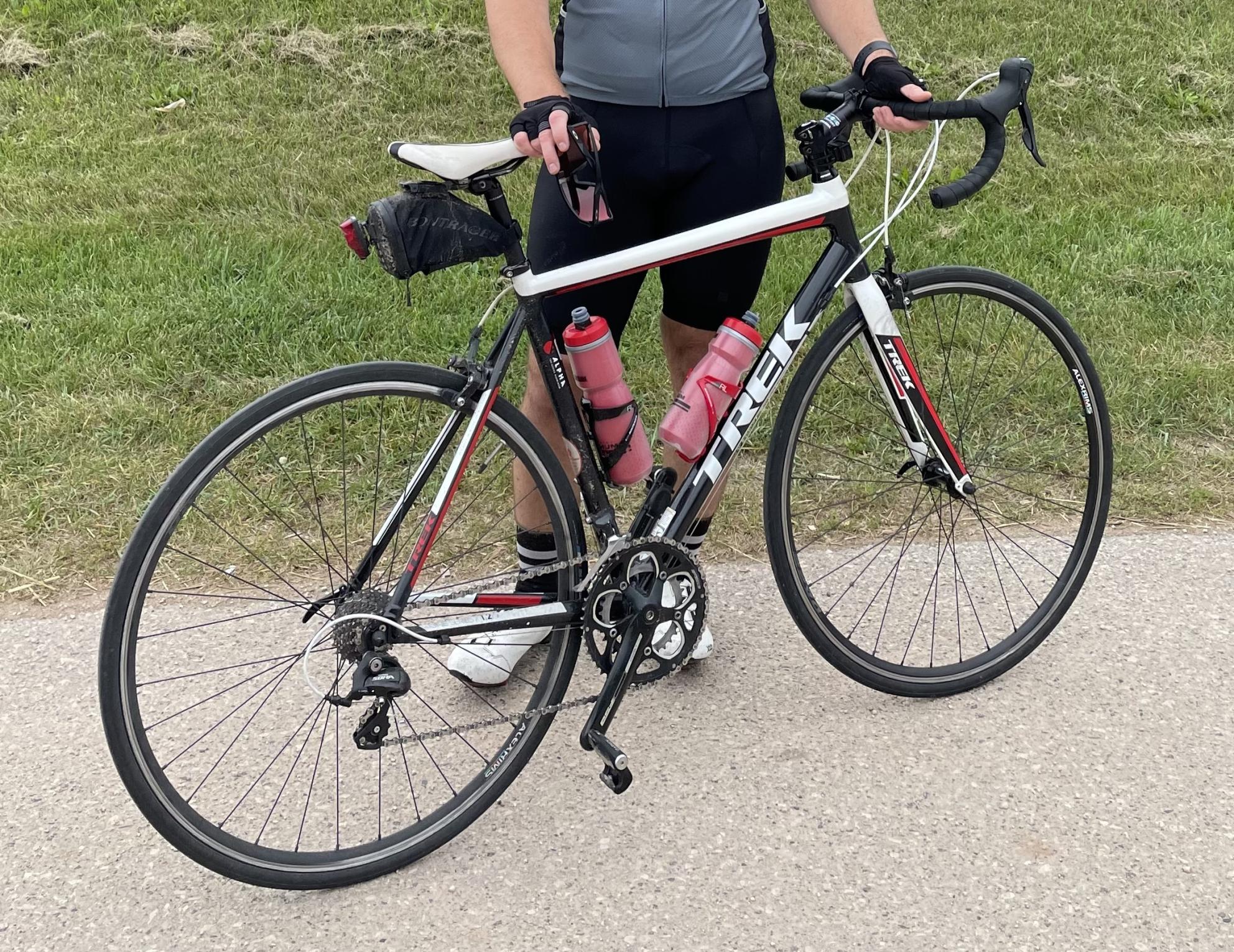 2013 Trek 1.2 H2 (Compact) Black, White, and Red