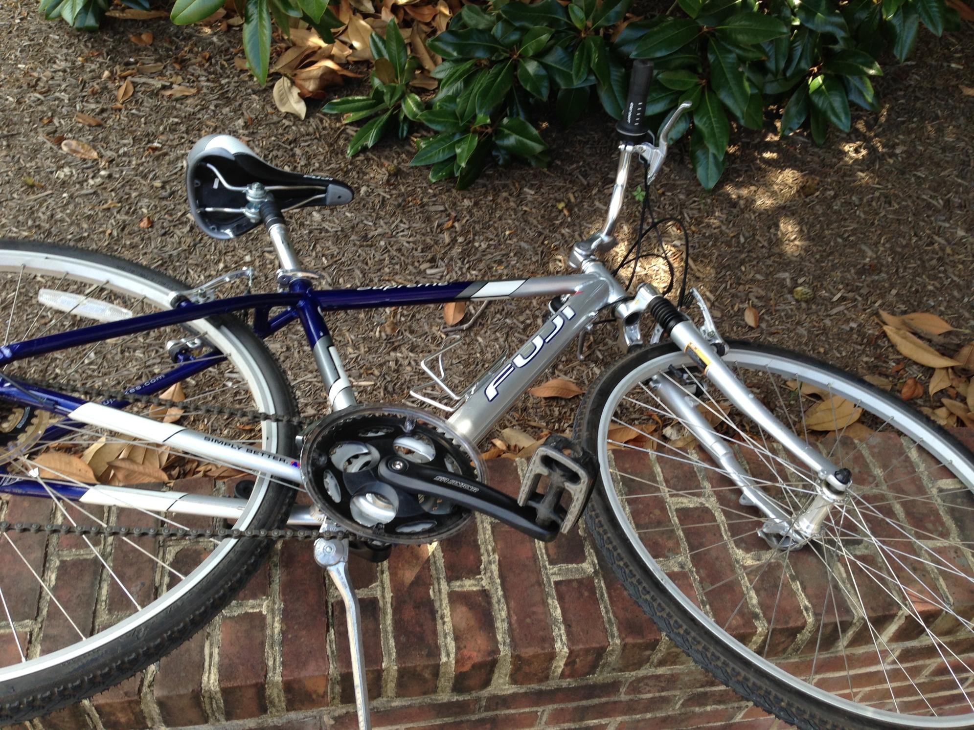 Fuji Supreme Silver, gray or bare metal