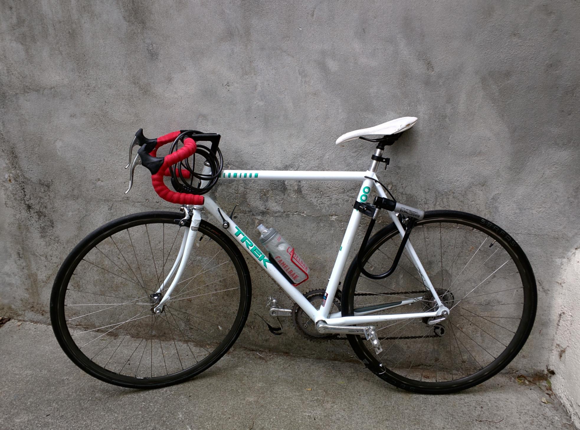 Trek 1200 White
