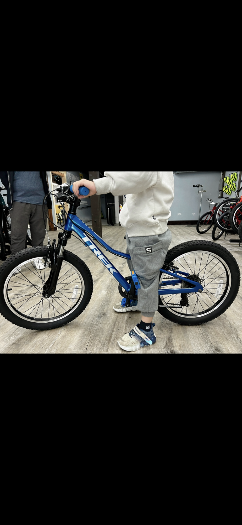 2023 Unknown Precaliber 20 7SP Blue