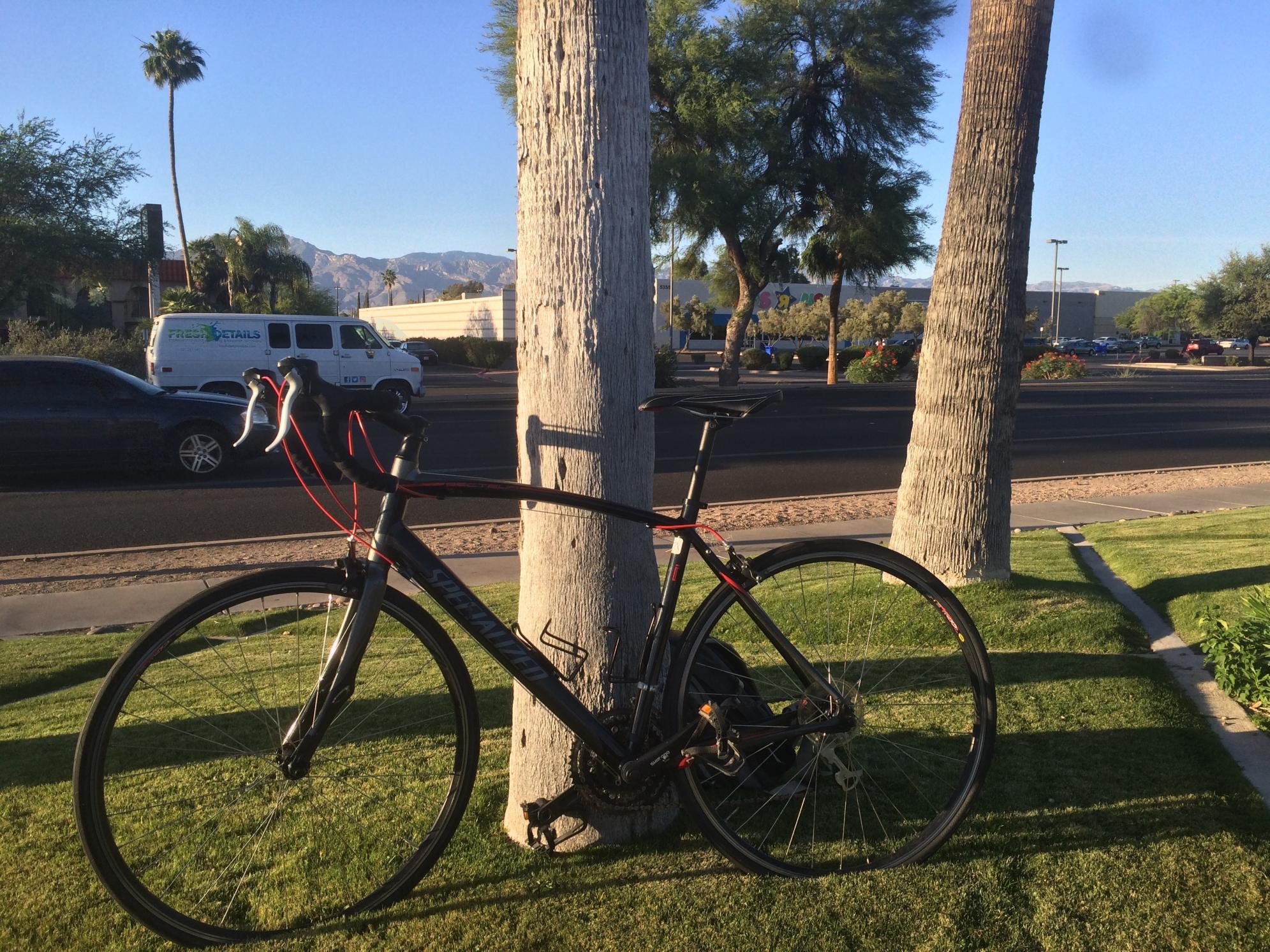 2011 Specialized Secteur Sport Triple Black and Red