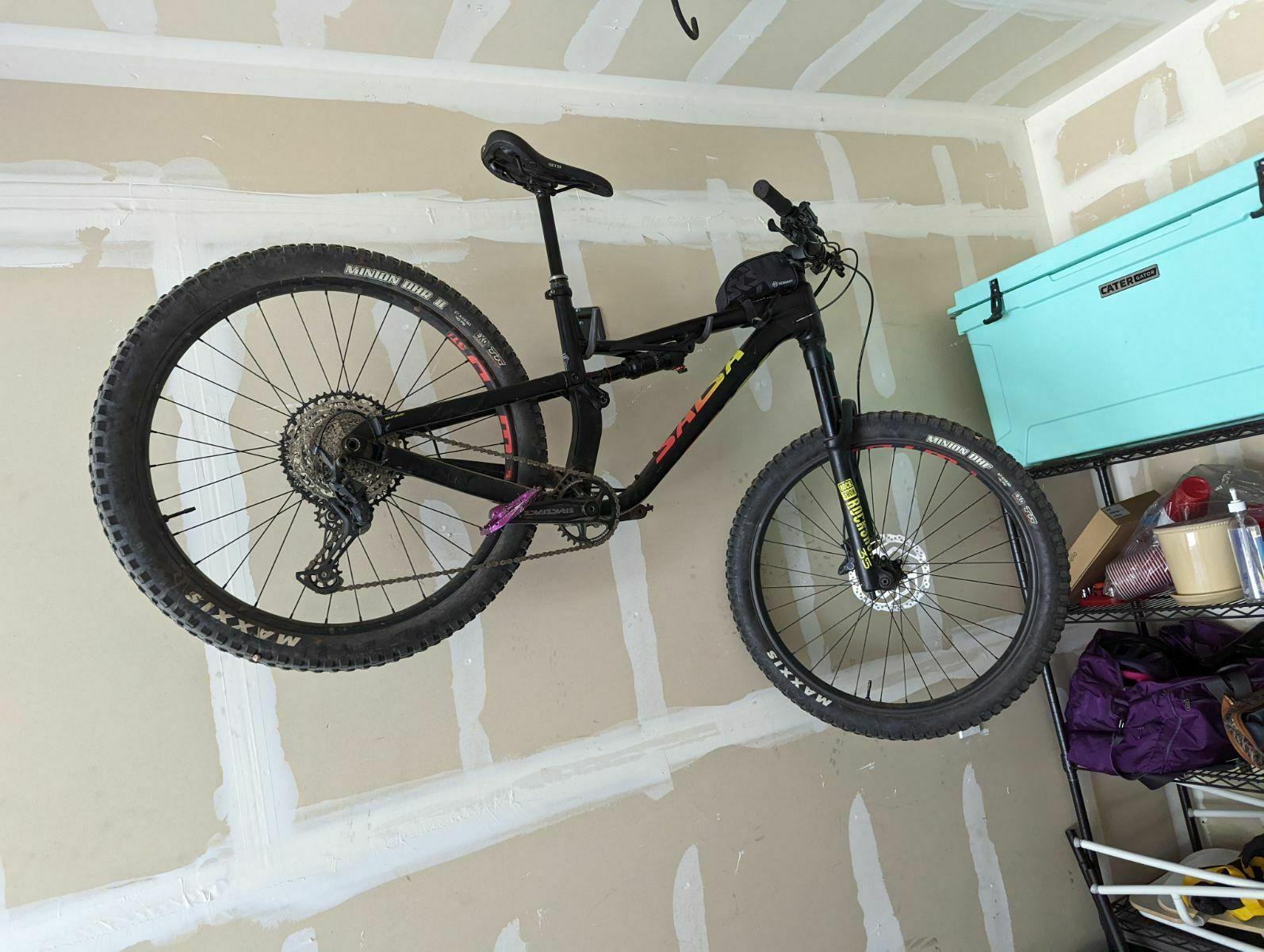 2020 Salsa Rustler SLX Black