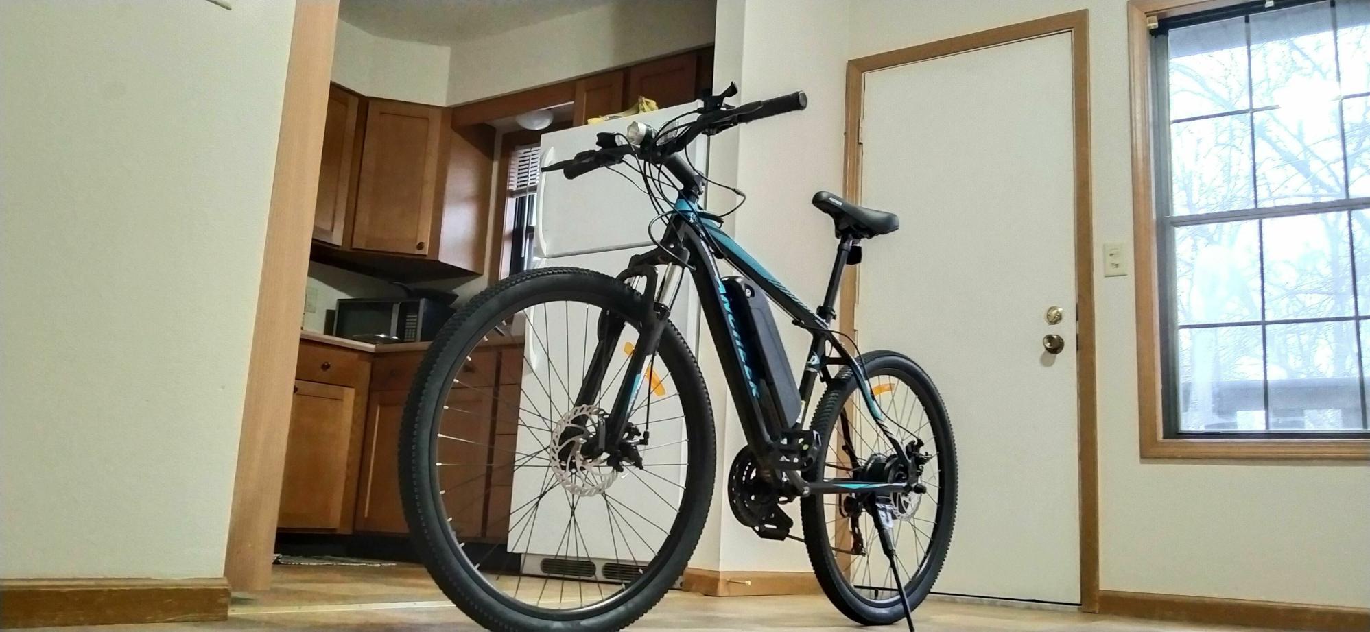 2022 Ancheer ‎AMAK00026 Black and Blue