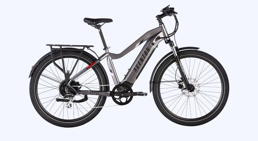 2023 Aventón Large Silver, gray or bare metal