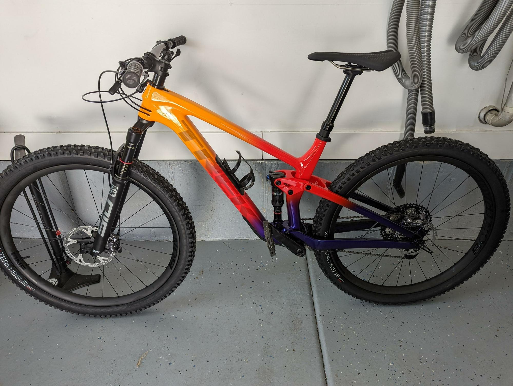 2022 Trek top fuel Red, Yellow or Gold, and Purple