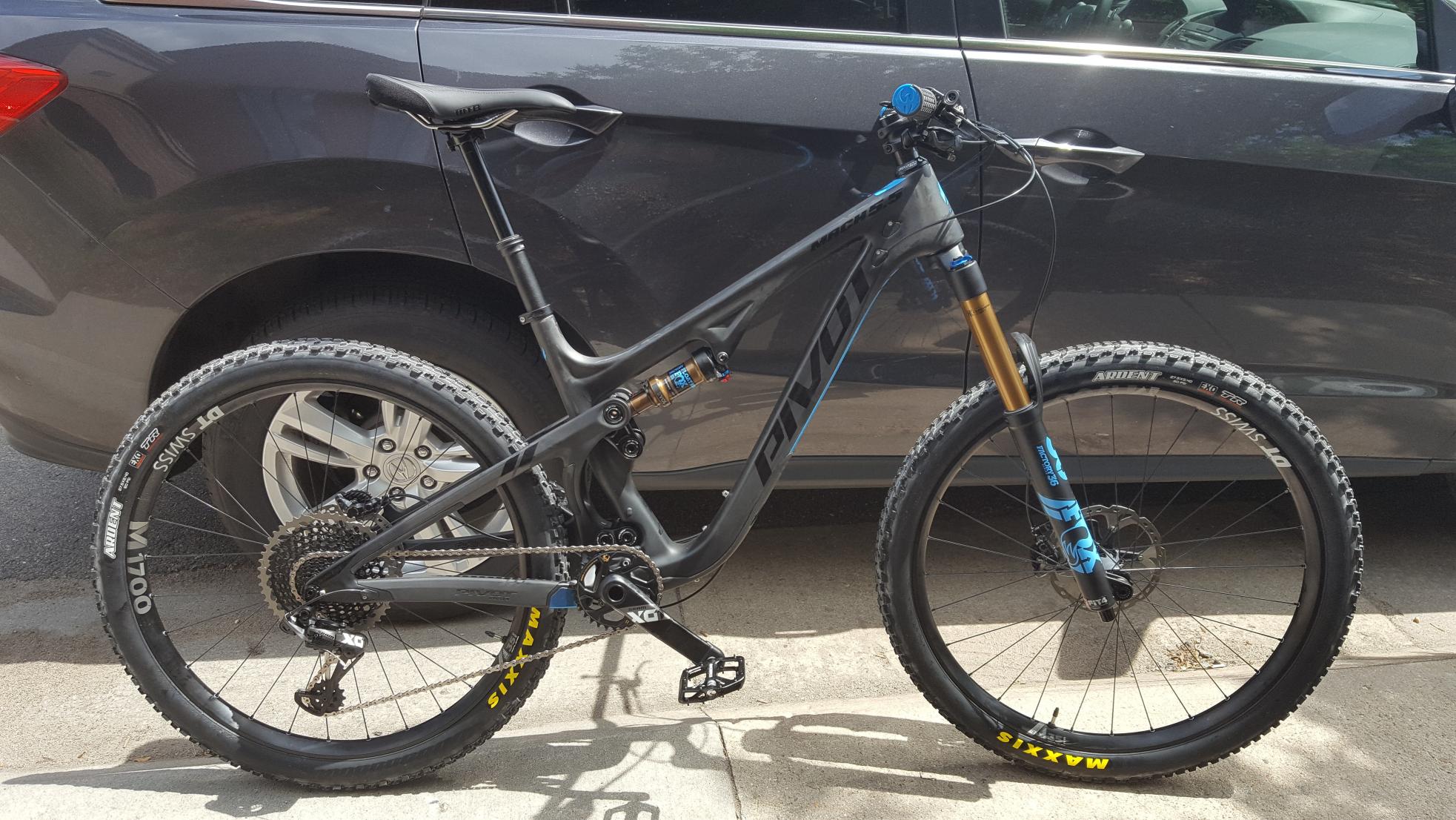 2018 Pivot Mach 5.5 Eagle X01 Black