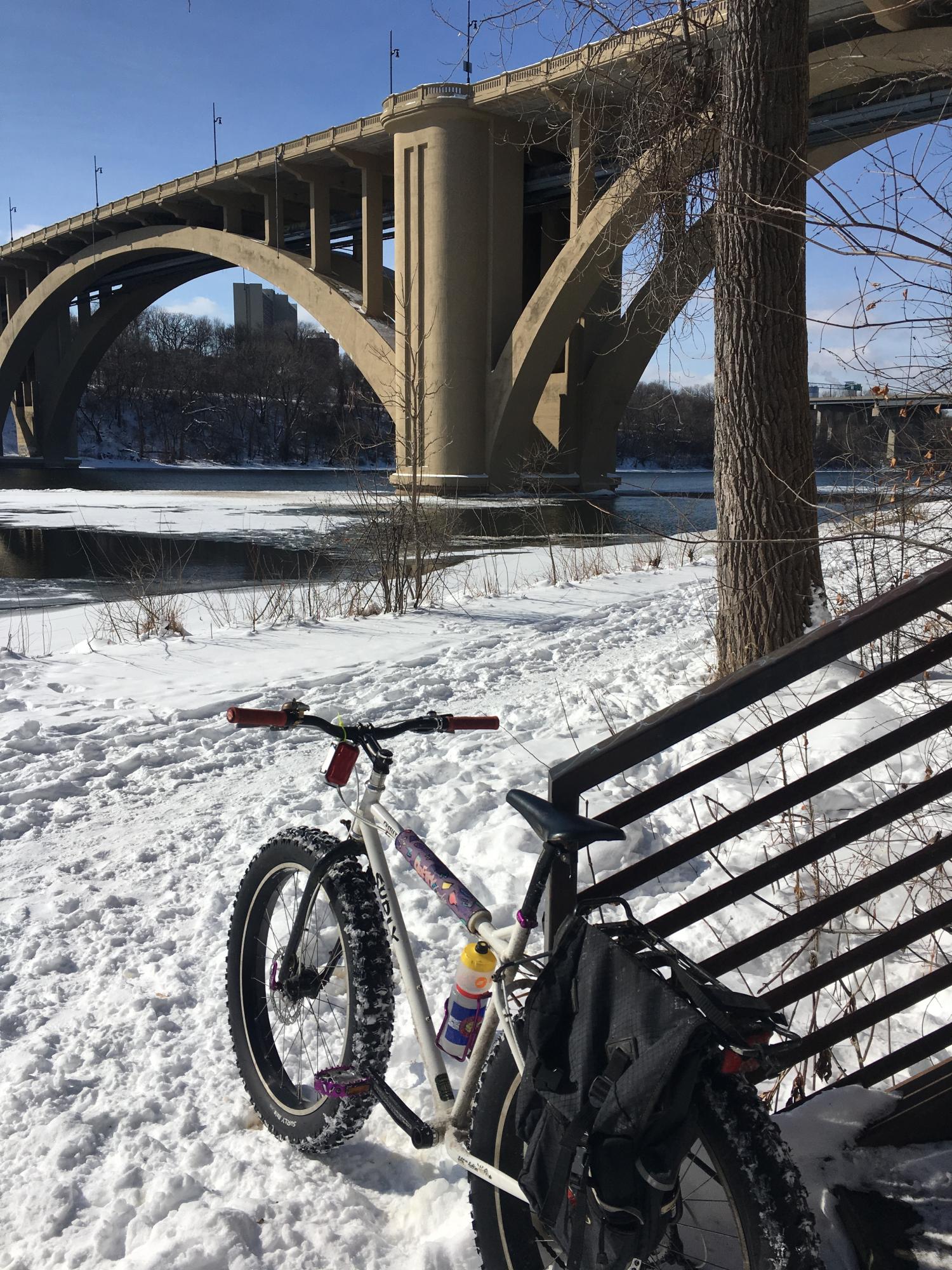2019 Surly Pugsley White and Black
