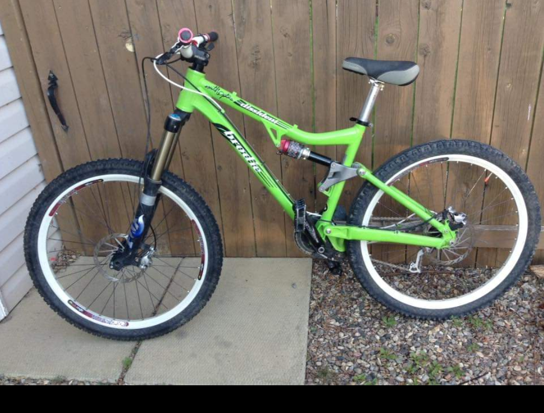 2008 Brodie Dissident Green